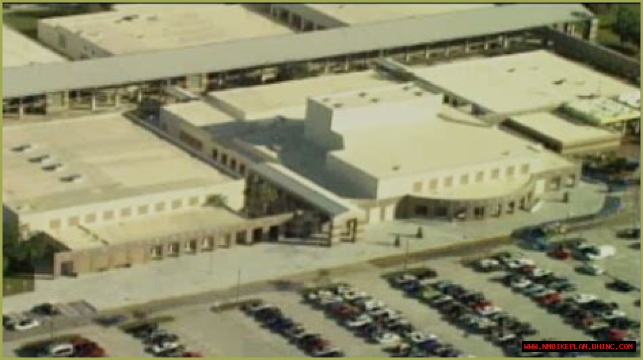 Cypress Creek High School Lockdown: Police investigate Stabbing Incident In Orlando FL