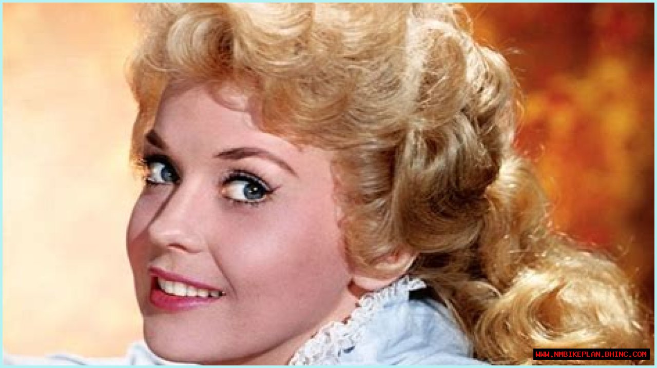 Donna Douglas’s biography, fact, career, awards, net worth & life story