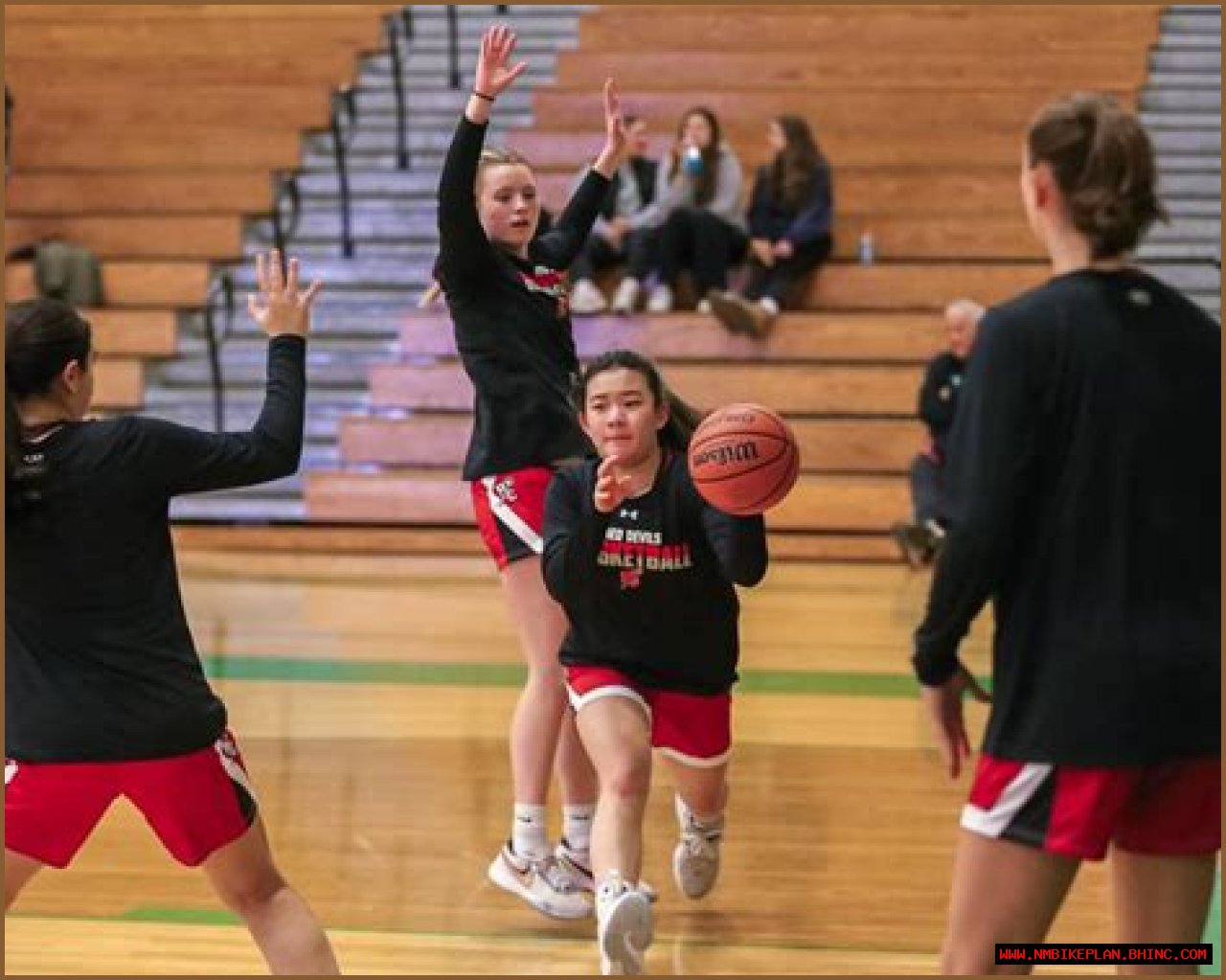 Hinsdale Central girls basketball practice (BA)
