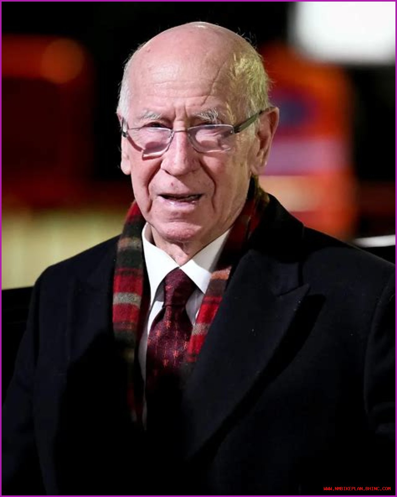 Legendary footballer, Sir Bobby Charlton d!es aged 86 after battle with dementia