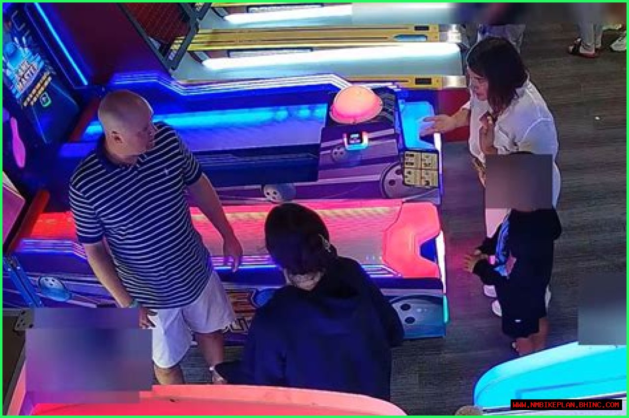 NJ police looking for woman who threw Skeeball at child's head during arcade argument