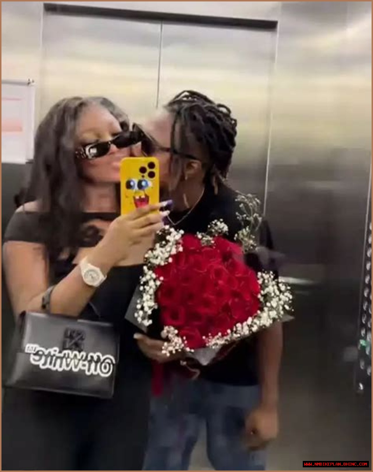 Papaya Ex spotted with a mystery man, sparking dating speculations