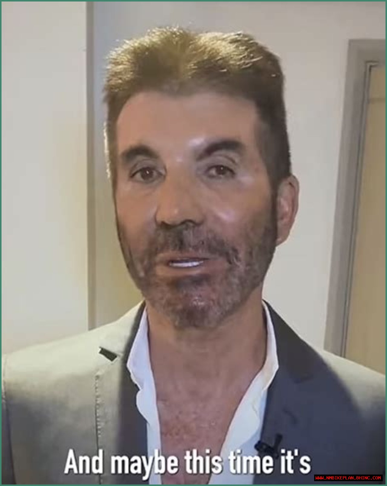 Simon Cowell’s New Look Sparks Concern Among Fans (Watch Video)