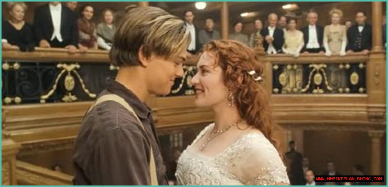 What Actually Happened at the End of 'Titanic'? Did Rose Die?