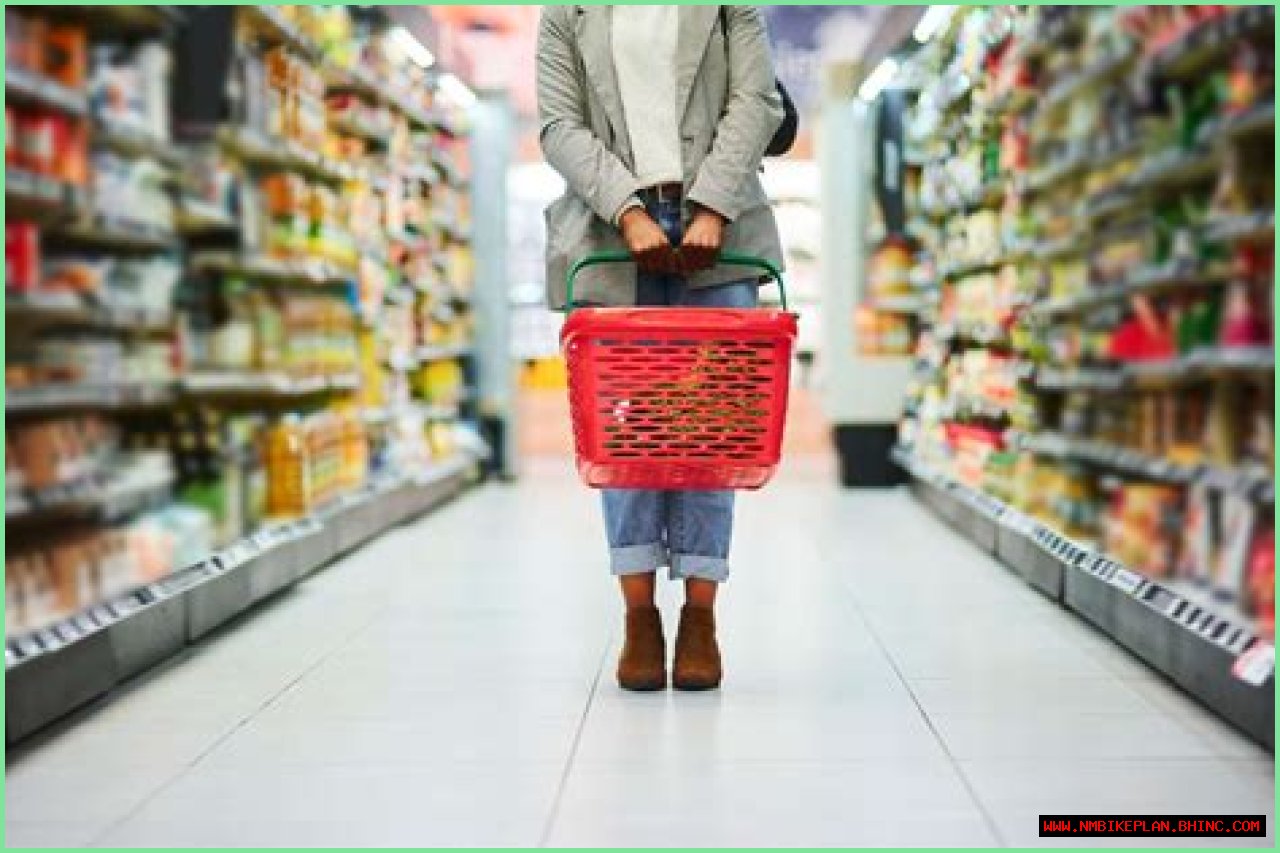 Where is shortening in the grocery store?