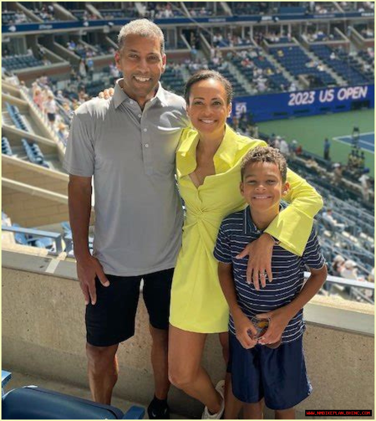 Who Are Linsey Davis Parents? Father and Mother, What Is Her Net Worth?