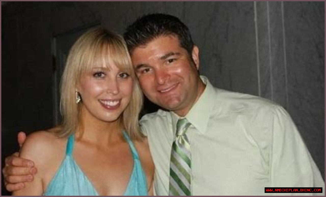 Who Is Lowell Melser Wife Aly? Family Kids And Net Worth