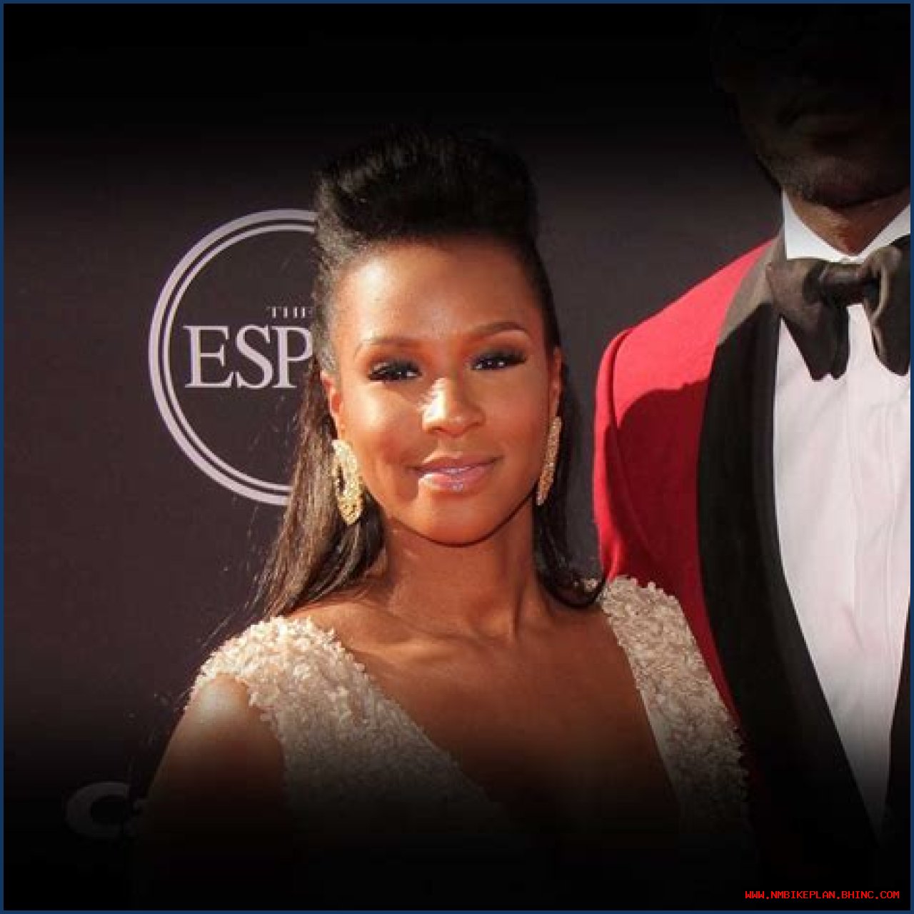 Who is Savannah James? Wiki, Age, Bio, Net Worth, Career, Relationship, Family