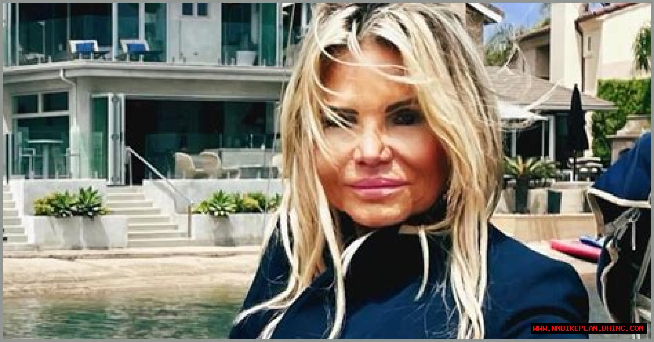 Who Is 'Selling the OC' Star Lisa Helou? All About Gio's Mom