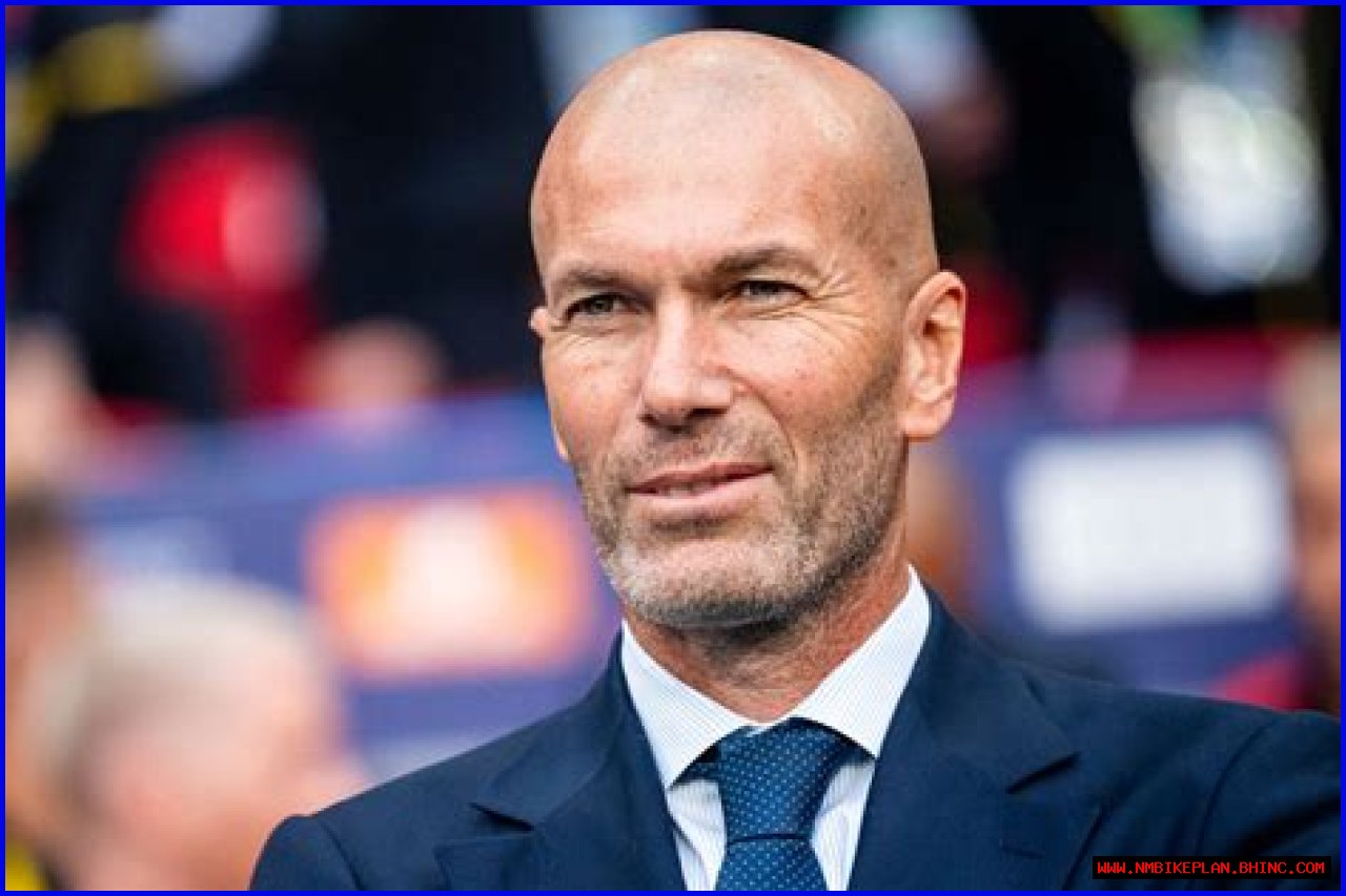 Zinedine Zidane- Bio, Wiki, Age, Height, Net Worth, Relationship, Career